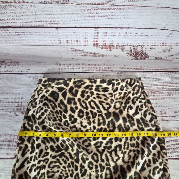 Cabi Leopard Sophia Skirt Sz 4 Brown Tan Pocket Soft Stretch Casual Party Office - Picture 9 of 11